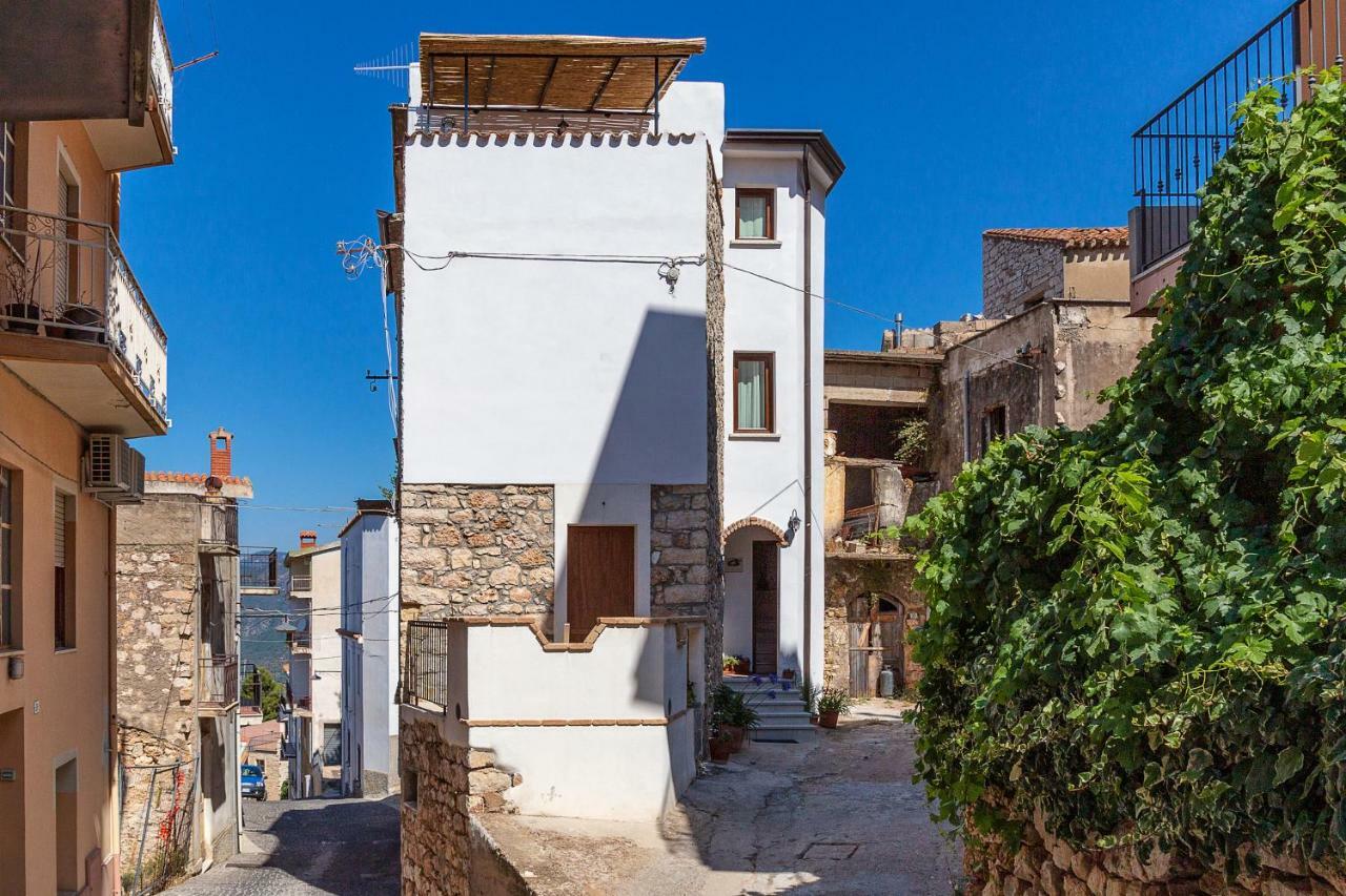 La Casa Di Nonna Monni Villa Baunei Exterior photo